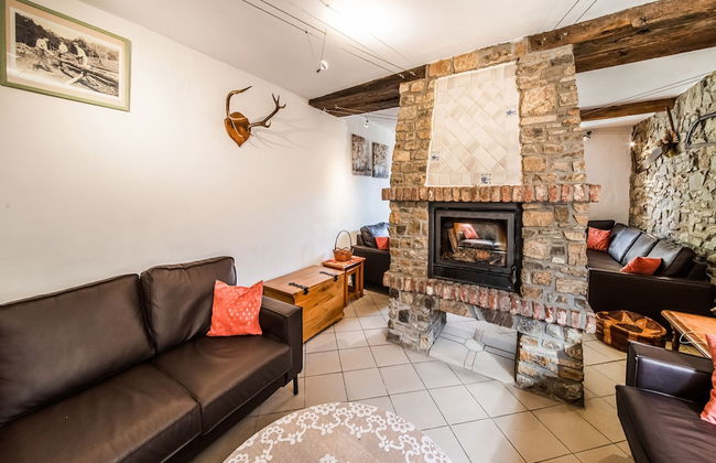 Forestside Escape for 15 Guests - Photo 19