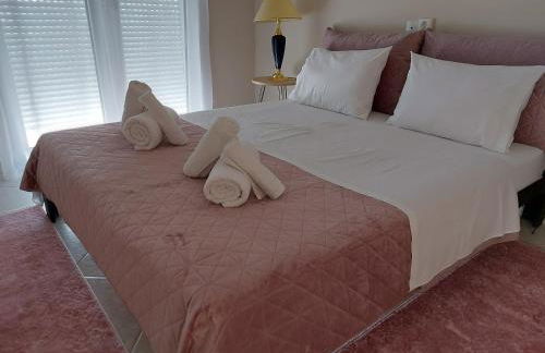 Amazing view with huge balcony - Photo 5