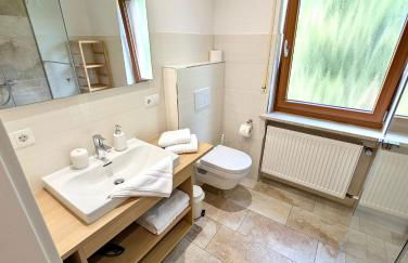Gästehaus Philipp im Herzen des Fichtelgebirges - 5 Ferienwohnungen, großes Grundstück, Wald und Wiese, Wohnung mit privater Sauna, kostenfreie Parkplätze, WLAN - Foto 75