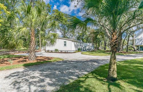 Newly Renovated LowCountry Cottage with Marsh Views - Sleeps 6 - Foto 40