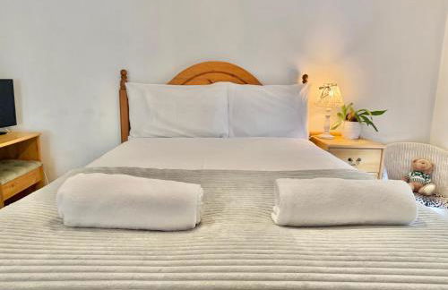 Gateman's Cottage - Three Bedroom Detached Home - Free Parking - Close to New Forest and Beaches - Photo 7