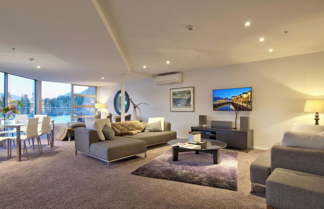 Bay View Condo by Staysouth - Photo 9