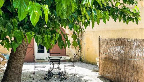 Maison Piscine Proche Arles - Foto 2