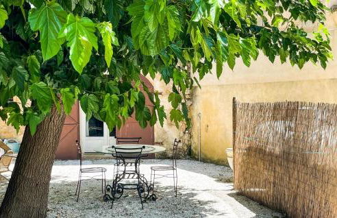 Maison Piscine Proche Arles - Foto 2