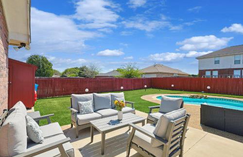 5BR Holiday Getaway in DeSoto with Pool, Hot Tub & Cinema - Foto 9