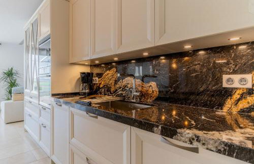 Elegante apartamento con vistas al mar. 6 PAX - Foto 14