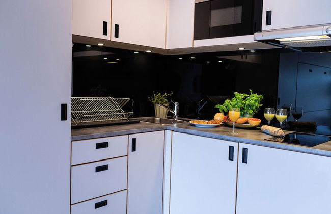 Boo Boo Living - Photo 11