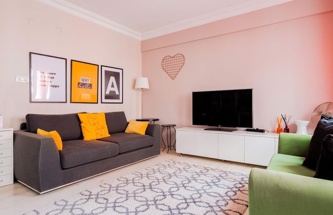 Lovely Flat w Balcony 5 min to Istiklal Ave - Photo 10