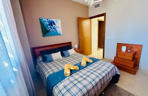 Lux Villa with Year-Round Heated Pool & Game Room - Foto 60