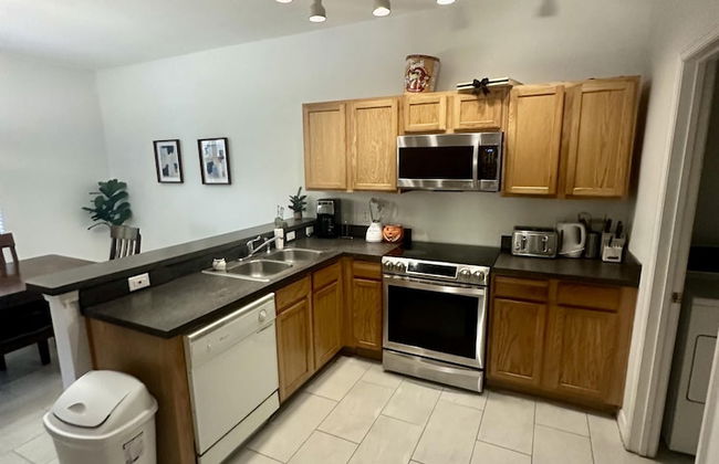 Panoramic 4BR Superior Pool Home Near Disney - Foto 5