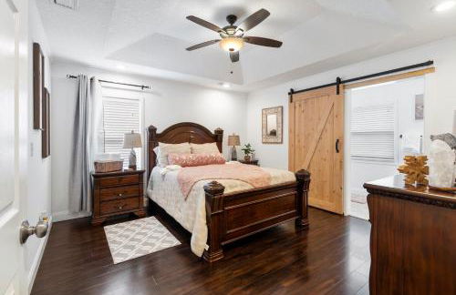 Your Home Away From Home 3Br 2Bth House with EV PLUG IN on site & Only 8 min to downtown - Foto 5