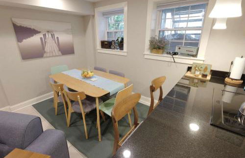 Explorers Paradise Walk to Capitol - Photo 4