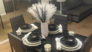 Stunning Brick Tri Level Home 420 friendly - Photo 2