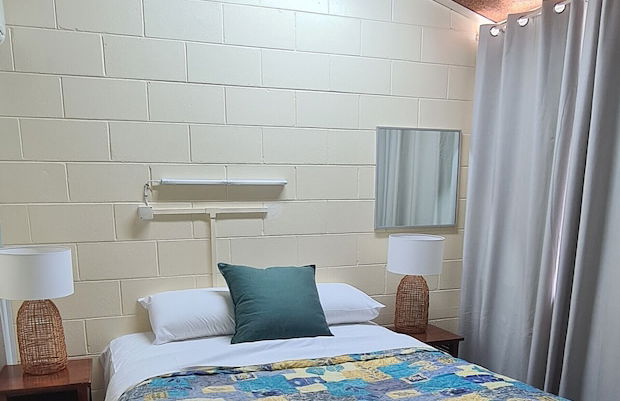 Emthree Seaside Apartments - Photo 2