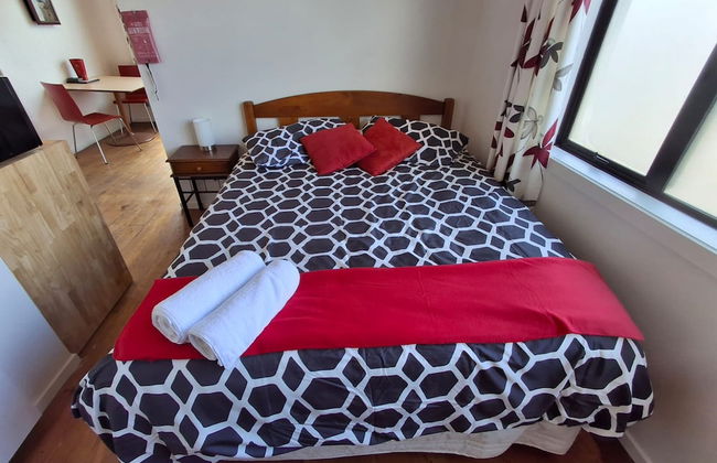 Motel Style Unit in the Heart of Collingwood - Photo 6