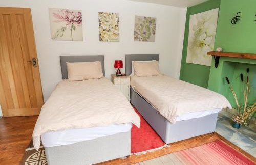 Brook House - Photo 27