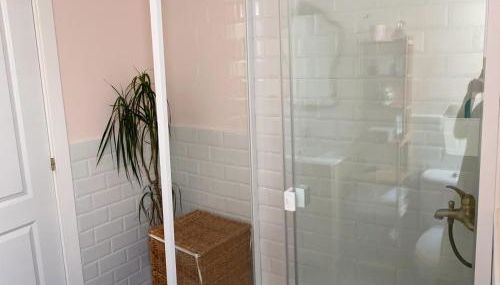 Quédate cerca del casco antiguo - Photo 5, Shower