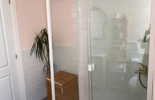 Quédate cerca del casco antiguo - Photo 5