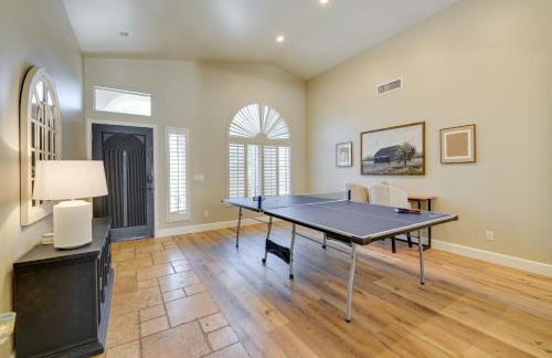 Near Golf and Hikes! Poolside Retreat in Phoenix - Foto 18