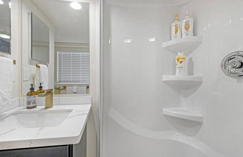 Rucker Avenue Cozy Bungalow - Photo 15