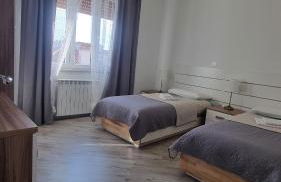 Sunny CentralApartment -3 bedrooms ,Private Parking - Foto 11