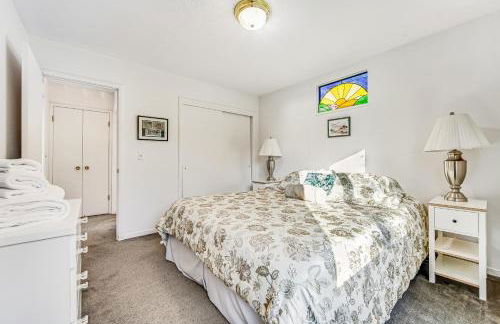 Cove House - Photo 17