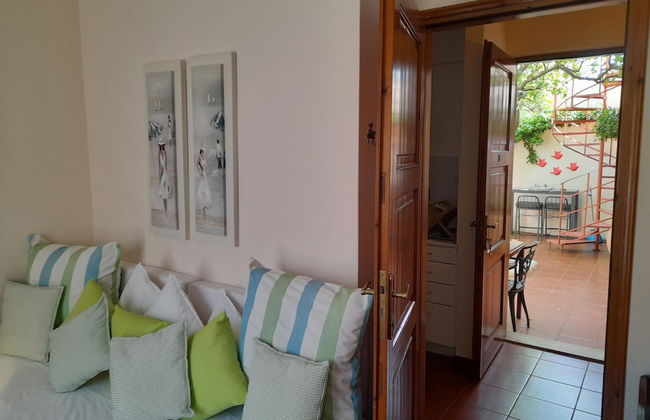 Calergi 11-superior Design 2 Bdr Maisonette. Beaches-sunsets-mindful Experiences - Photo 7