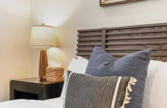 Pythagoras Place at East End Revitalized - Foto 19