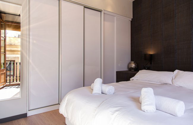 Inspired by EnjoyApartments - Photo 8