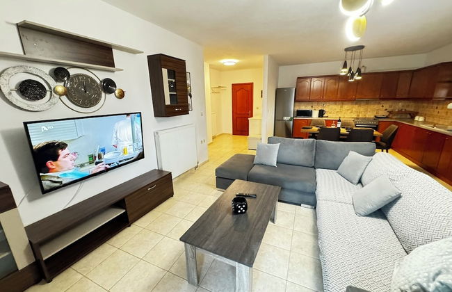 Skiathos Center Stylish 2 Bd w Balcony - Photo 23