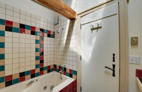 Cora Home with Mountain Views - Fishing On-Site! - Photo 34