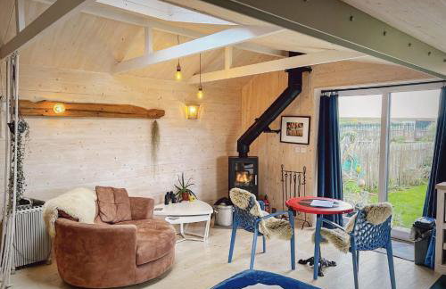 The Surf Shack - Photo 3