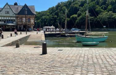 RARE Entre Luxe et Douceur Séjournez au Port de Saint-Goustan - Foto 29