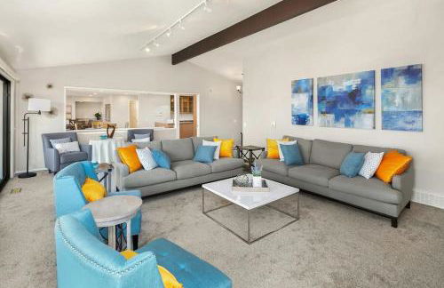 Family Retreat w Lake & Mt & City View Gym MI - Foto 12