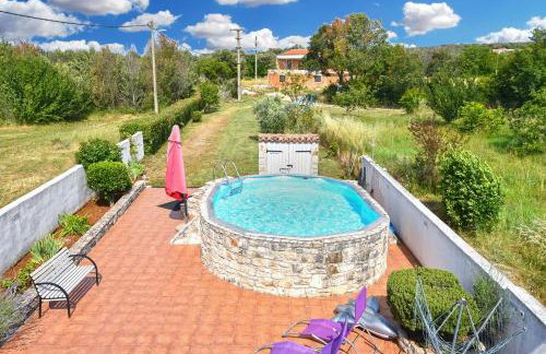 Charming Home With Pool in Barbariga - Photo 48