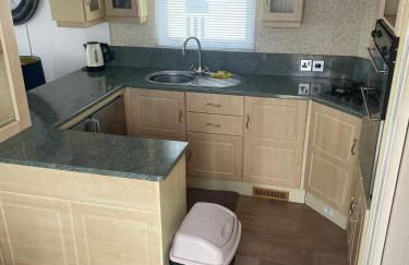 PG101 6 BERTH DELUXE ON THE GOLDEN PALM CHAPEL st LEONARD PG101 - Foto 7