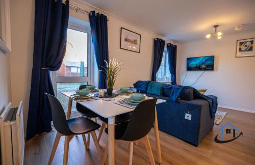 Franklin House 2 bed, king bed, parkingx2, workspace, wi-fi, corporates - Foto 7