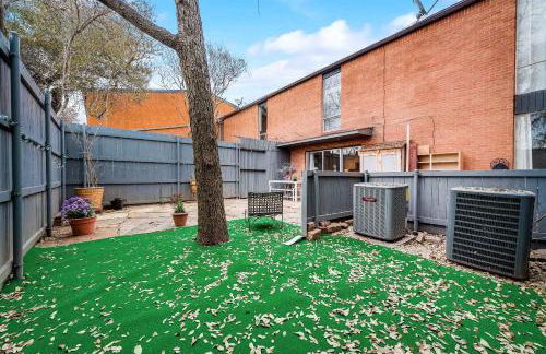 Stylish Furn 3BD Condo Six Flag Grand Prairie GP64A - Foto 12