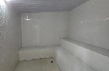 Apartamento aconchegante com piscina e jacuzzi - Foto 38