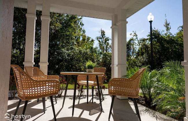 Magical Themed 3BR Townhouse Near the Parks - Foto 27