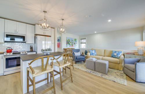 Deck with Water Views Quiet East Boothbay Retreat! - Foto 5