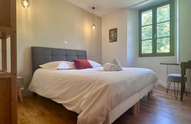 Maison de la Fontaine - Typique - Bourg de Collonges - Foto 2