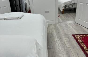 Romford Flat - Foto 1