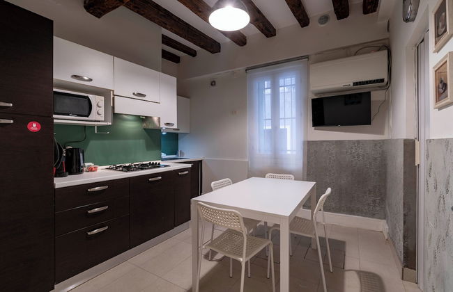 S. Lucia Canal View by Wonderful Italy - Photo 33