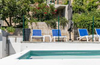 Waterview Apartments - Koru Apartment and pool - Photo 5