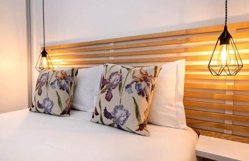 New Apartment by the Metro - Photo 3