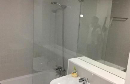 Cozy well lit apartment with a superb view - Foto 11