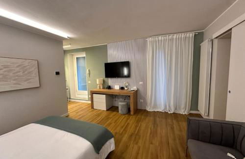 The Captain's Apartments ZEPHYR- CITY CENTER Leonardo Academy - Foto 1