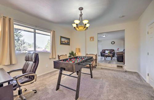 Hike, Bike and Fish Gem with Hot Tub in Woodland Park - Foto 8