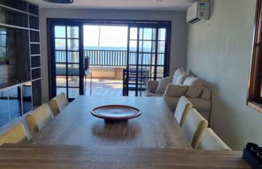 Casa Cond Ocean House Camboinhas Pé na Areia 4qts - Foto 4